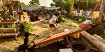 Parents Are Sending Their Kids to a Playground Where They’re Given Saws and Hammers to Ward Off Brainrot