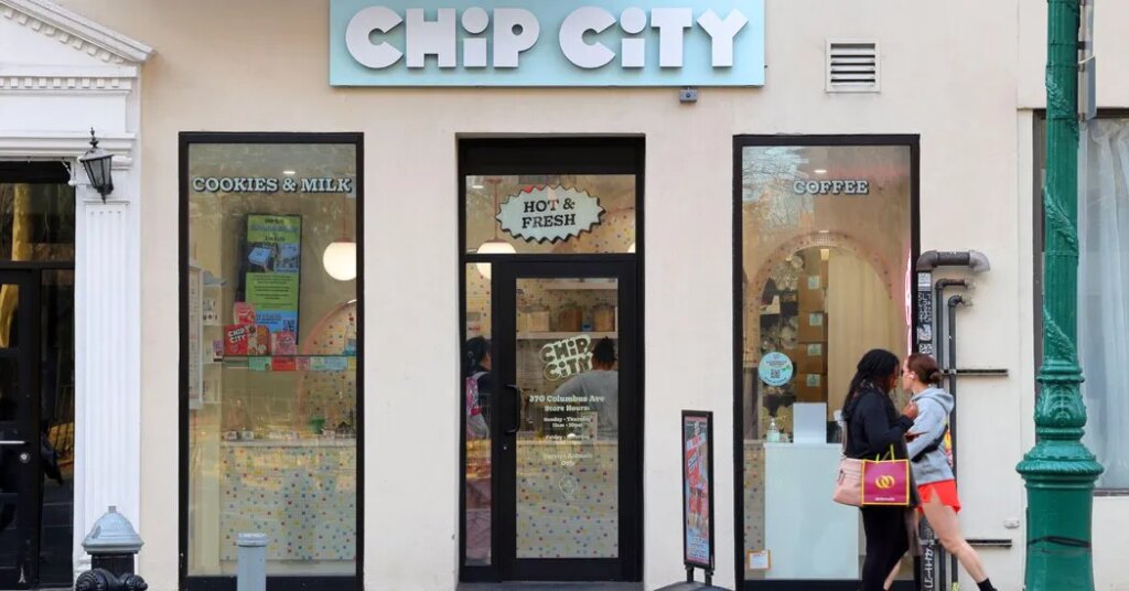 Popular Cookie Chain Abruptly Shuts Down in New York City