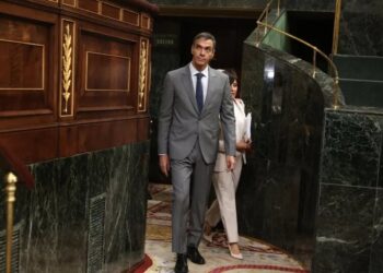 Spain Is to Hold Early Elections After Housing Crisis Topples Government