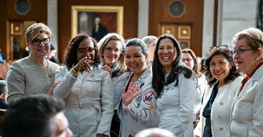 Democrats Project a Party Milestone in Congress: 100 Women in the House