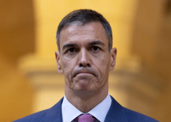 Spain’s Pedro Sánchez, main critic of Trump in Europe, calls snap elections
