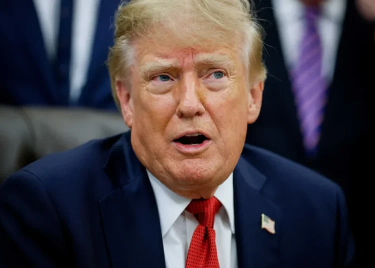 ‘Demented grandfather’: Psychiatrist dubs Trump a ‘maniac at night’ over blaring red flags