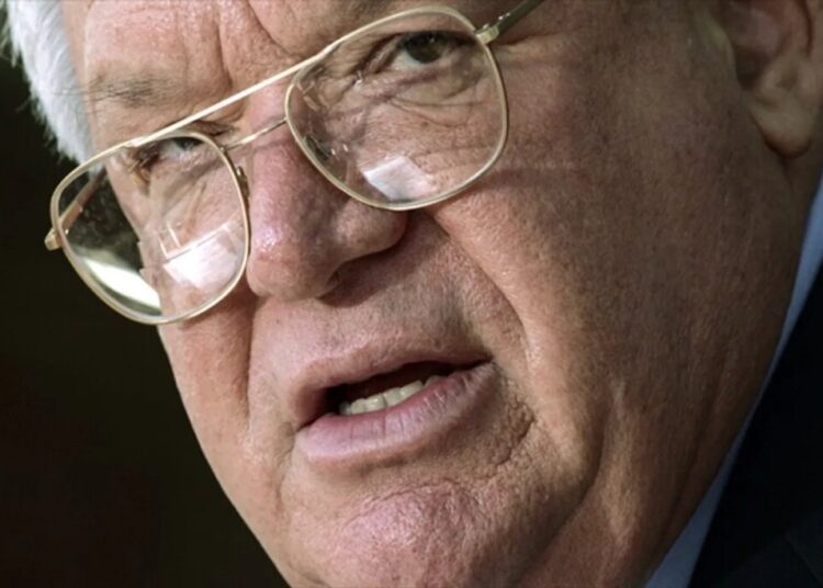 CBS News under fire over glaring omission in Dennis Hastert death announcement