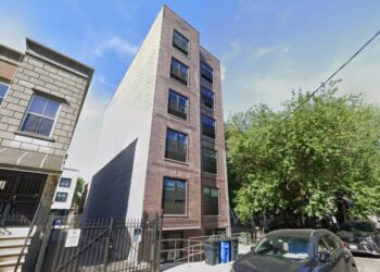 Woman, 35, found dead, badly battered inside NYC apartment: cops