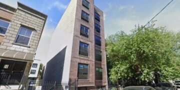 Woman, 35, found dead, badly battered inside NYC apartment: cops