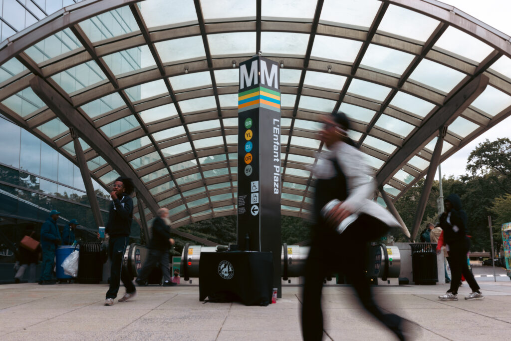 Metro proposes fare increases for rail and bus riders