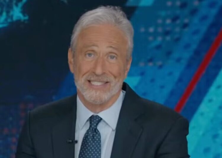 Jon Stewart Draws Big Reaction From ‘Daily Show’ Crowd With Resurfaced Epstein Files Photo of Stephen Hawking