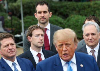 They told the world AI was dangerous. Now Trump’s allies are coming for them.