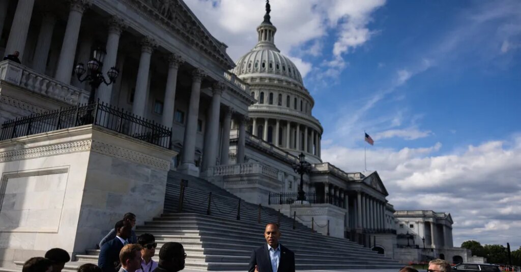Democrats Eyeing the House Face a Conundrum: Rent or Buy?