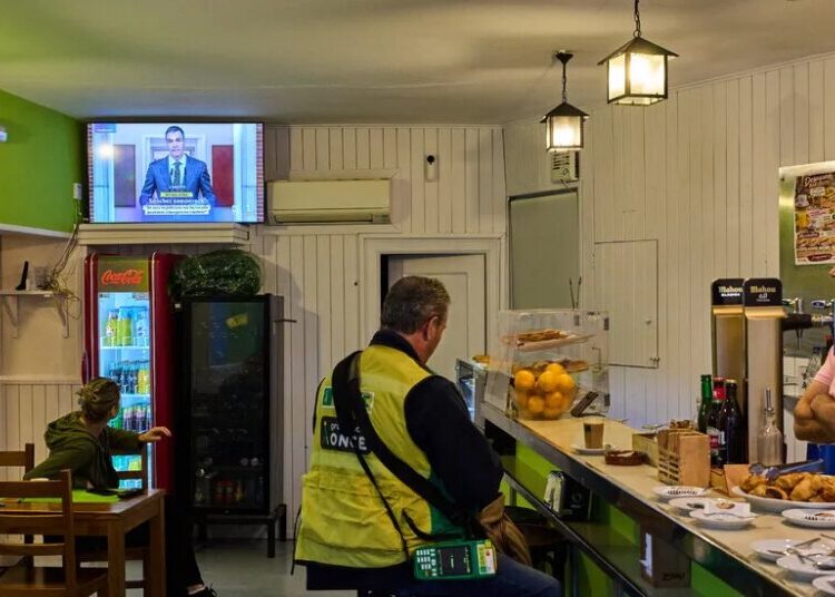 A Pensioner’s Eviction Dragged Down Spain’s Leader. Will It Also Save Him?