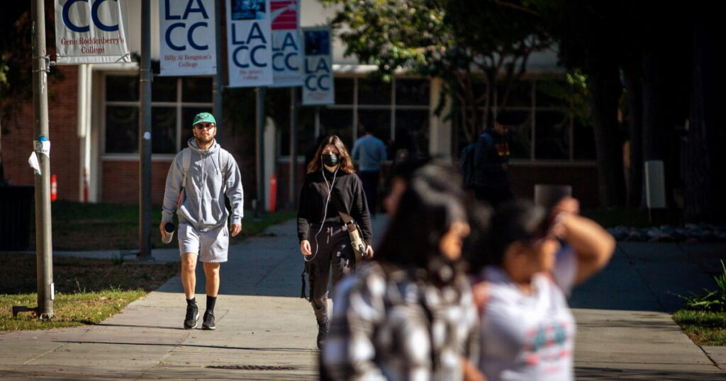 Rural California community college students want bachelor’s degrees but have few options, report says