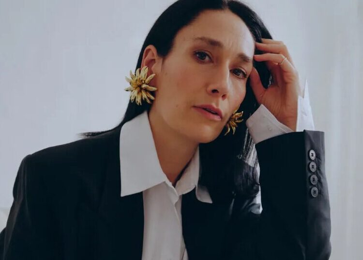 In ‘Lady,’ She Wants Internet Stardom. In Real Life, Fame Makes Her Cringe