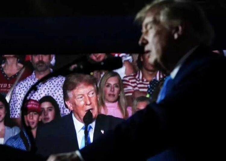 Trump’s glib ‘take out LA’ remark didn’t get the cheers he expected: reporter