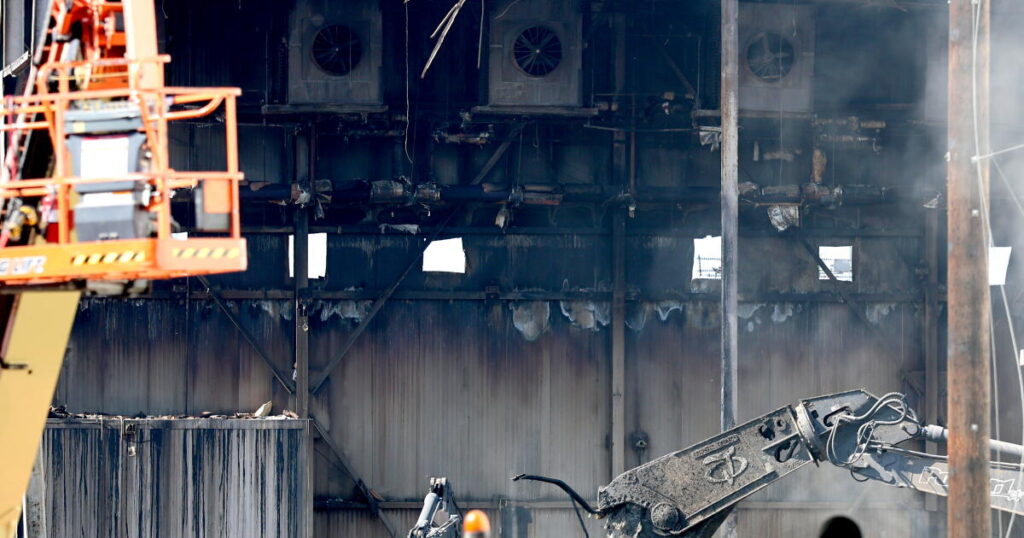 Lineage warehouse in Boyle Heights searched in criminal probe, officials say