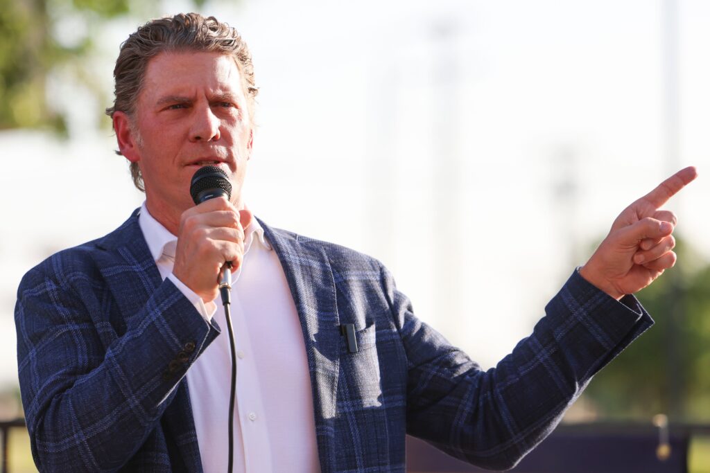 Anti-immigrant post fuels donations to Texas GOP candidate’s opponent