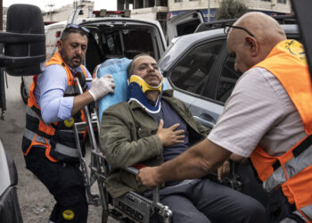 Israeli settlers beat AFP photographer covering violence in West Bank