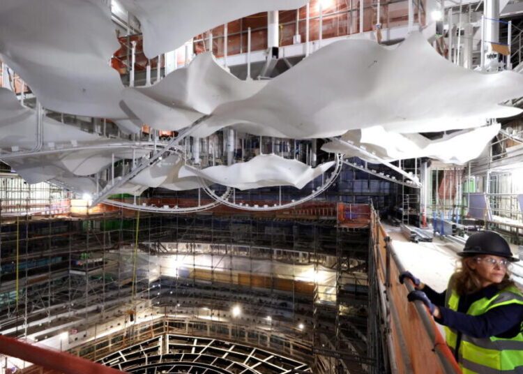 New Gehry concert hall takes shape in downtown Los Angeles