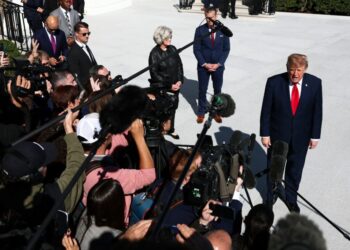 Trump steers nearly $7B to shipbuilding in deal with weapons maker Anduril