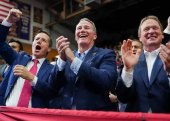Republican infighting erupts as party bankrolls lawmaker it once tried to oust: WSJ