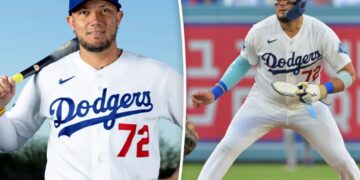 Dodgers’ Miguel Rojas is a ‘proud American’ — and deserves it