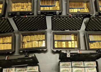 Former CIA official with Top Secret clearance admits to $194 million fraud, including 298 gold bars and four luxury South Florida properties