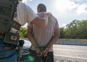 Emails show how ICE trimmed training for deputized officers