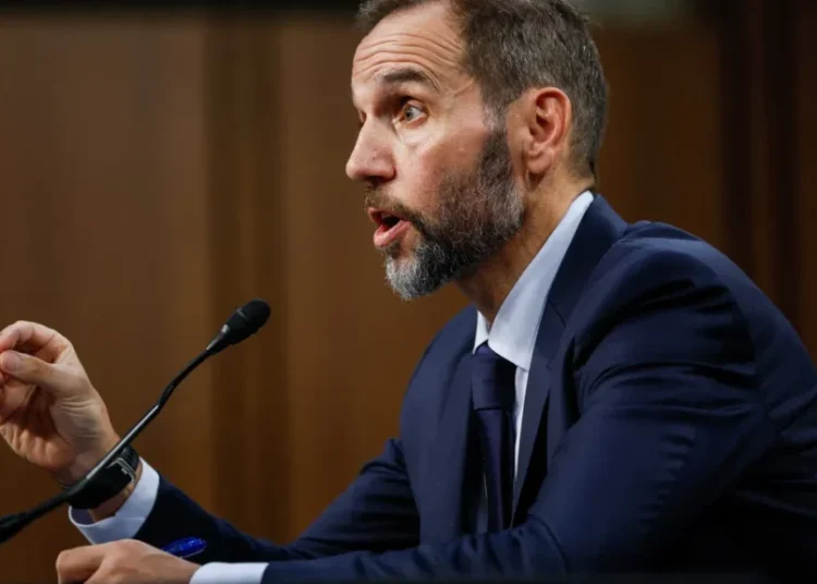 Trump stalling Jack Smith report hearing by hiding behind midterm schedule: ex-prosecutor