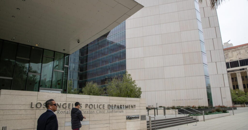 LAPD’s $235-million deal with license plate reader company put on hold by City Council