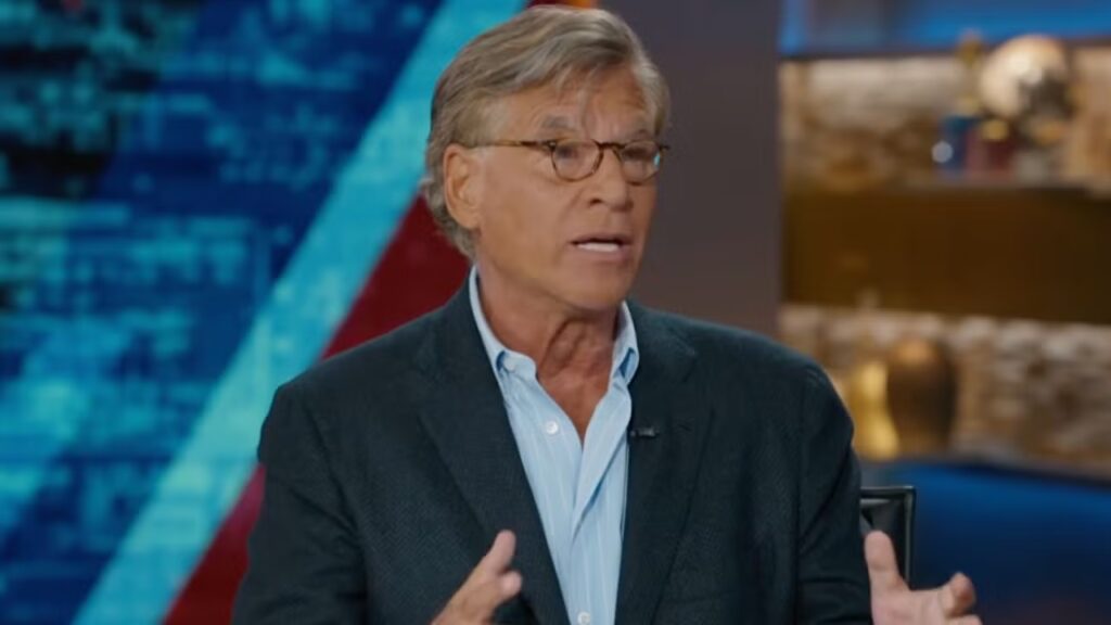 Aaron Sorkin Recalls Exactly How He Broke His Nose Writing a ‘Newsroom’ Scene