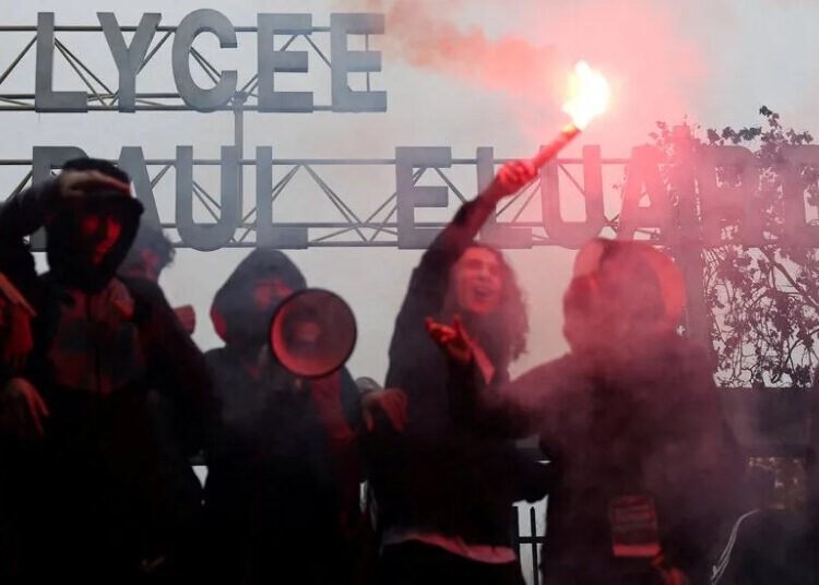 The School Near Paris That Shows Why French Students Are Protesting