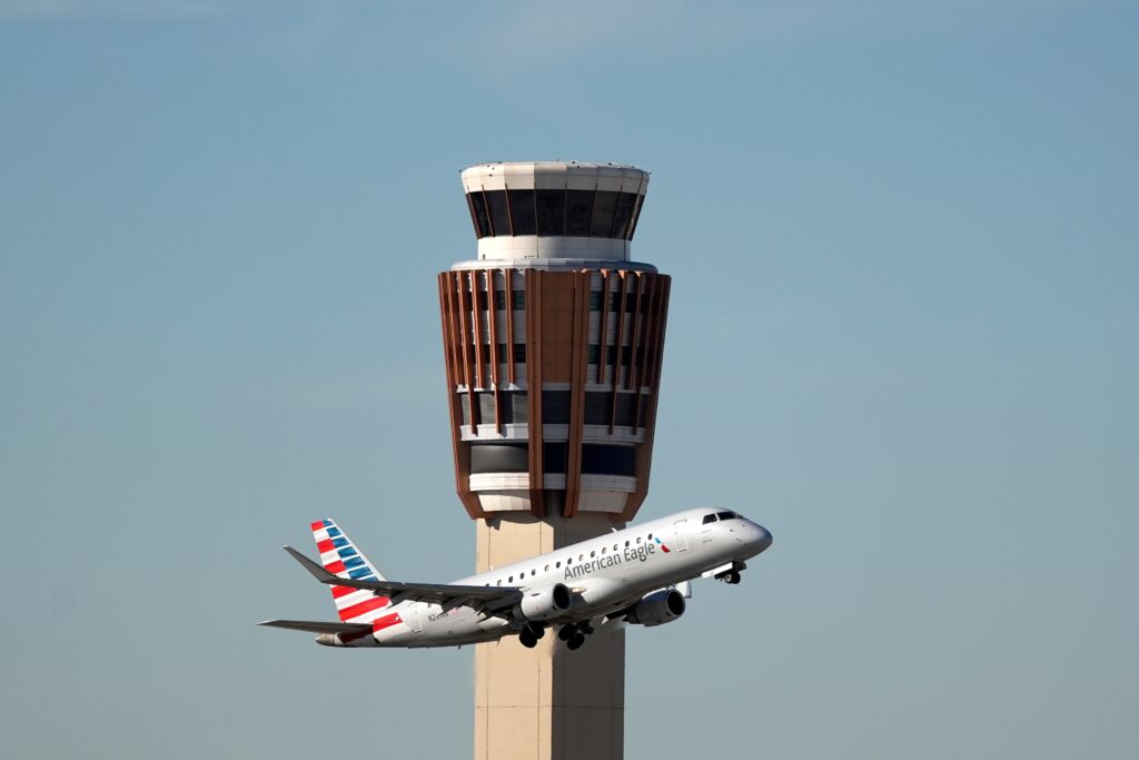 How airlines could help contain Russian plague using lessons from past outbreaks