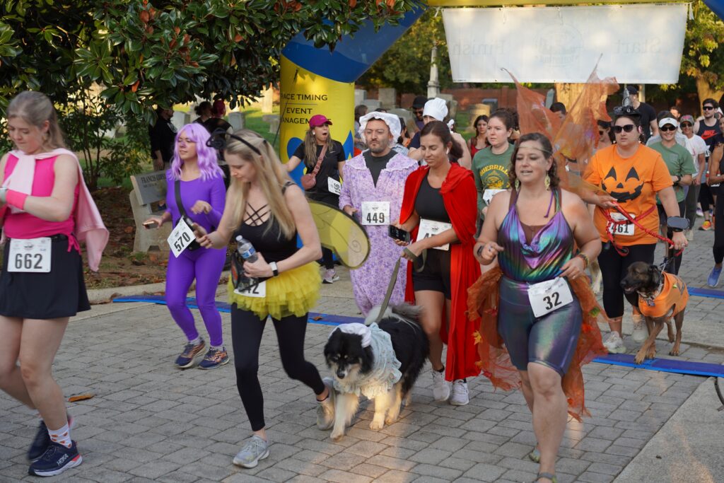 Dashing through D.C.’s Halloween races, from a zombie run to the Hot Cider Hustle
