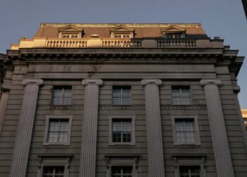 Whistle-Blower Says I.R.S. Leaked His Tax Records in Retaliation