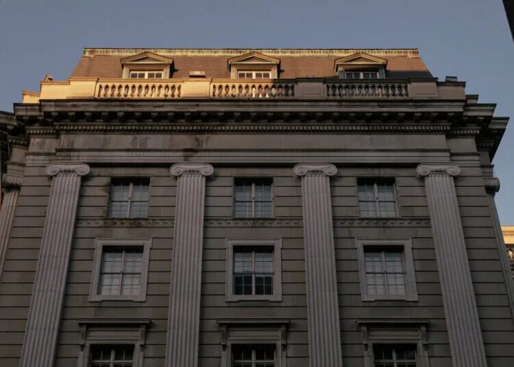 Whistle-Blower Says I.R.S. Leaked His Tax Records in Retaliation