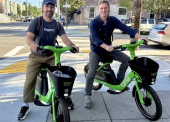 Meet the two cofounders who went on a 10-month-long trip before starting their $350 million business—they say you should too