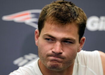 Patriots quarterback Drake Maye says he’s ‘a little bit skeptical’ about the moon landing