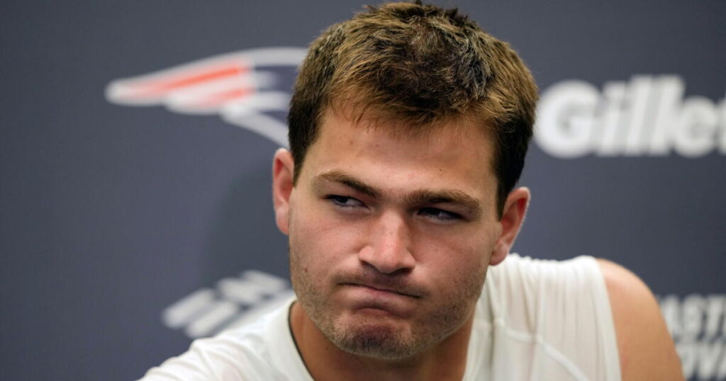 Patriots quarterback Drake Maye says he’s ‘a little bit skeptical’ about the moon landing