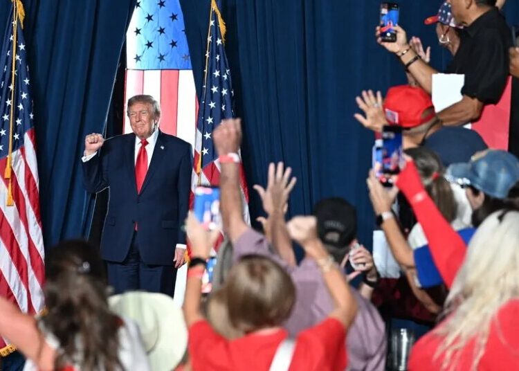 In Texas, Trump and Paxton Make for an Awkward Pair