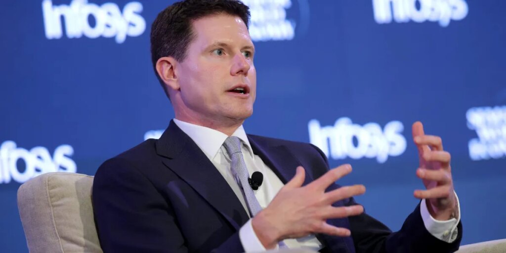 Whole Foods CEO says grocery will turn Amazon from the ‘everything store’ into the ‘everyday store’