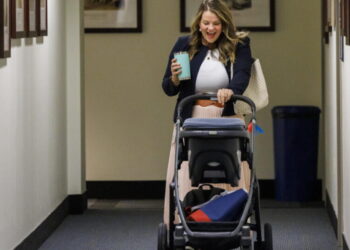 Raise a family, then pursue a career? The math doesn’t work