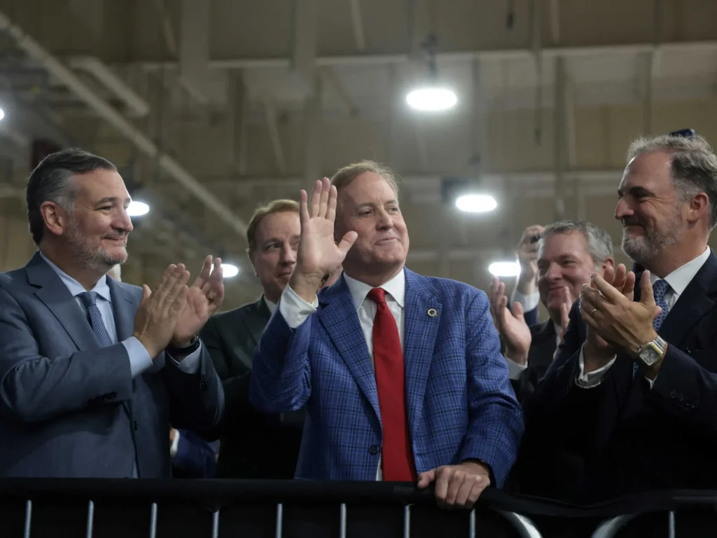 ‘It’s always in red states’: Closing-stretch spending spree demonstrates GOP panic