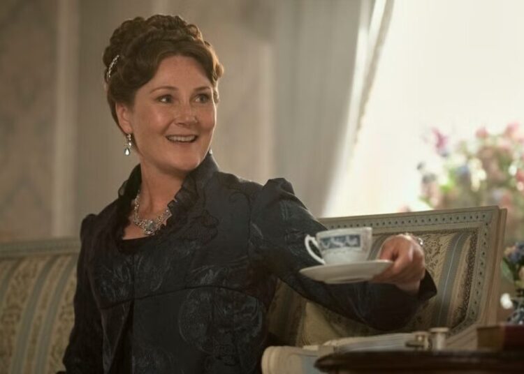 ‘Bridgerton’ Prequel About Lady Violet From Shonda Rhimes Greenlit at Netflix