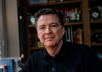 The Seashells Case Against Comey at a Crossroads