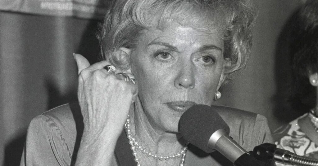 Margaret Papandreou, American-Born First Lady of Greece, Dies at 102