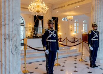 In a Dead Hero’s Ashes, El Salvador’s Ruler Finds a New Spark