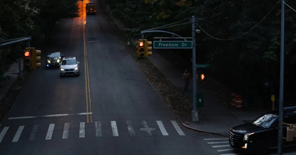 Cars Return to a Queens Park, Rankling Some
