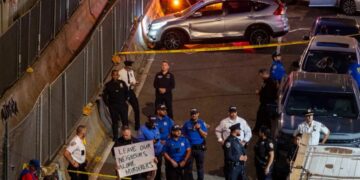 ICE Agent Shoots Man During Arrest Attempt in New York Neighborhood