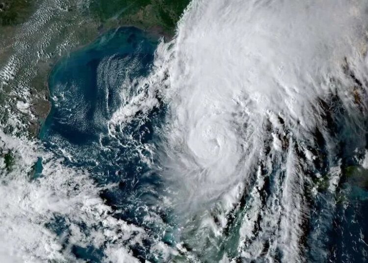Hurricane Isaias Surged in Intensity in a Few Hours. Here’s How.