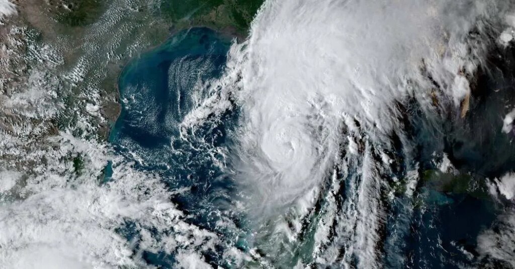 Hurricane Isaias Surged in Intensity in a Few Hours. Here’s How.