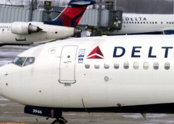 Delta cuts profit outlook as soaring fuel costs hit airlines